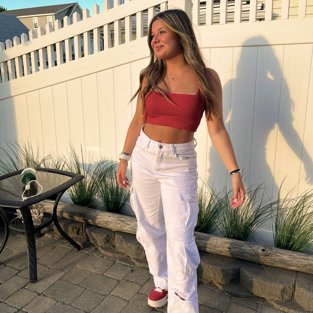 Meet your Posher, Laura